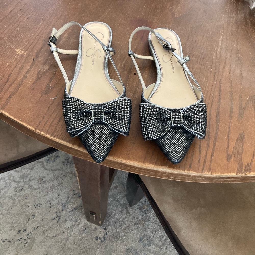 Jessica Simpson pointy toe flats